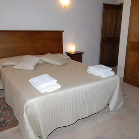 Villa Gualdo Sleeps 8 Pool Wifi *